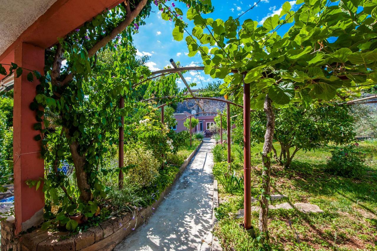 Apartman Dietro La Grotta *