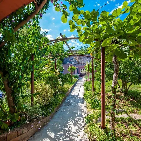 Dietro La Grotta Rovinj Extérieur photo